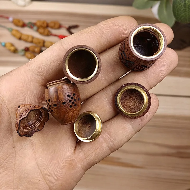 Holz-Hohlflasche mit Schnitzer – Diffuser Necklace Locket Bewertung und Preis